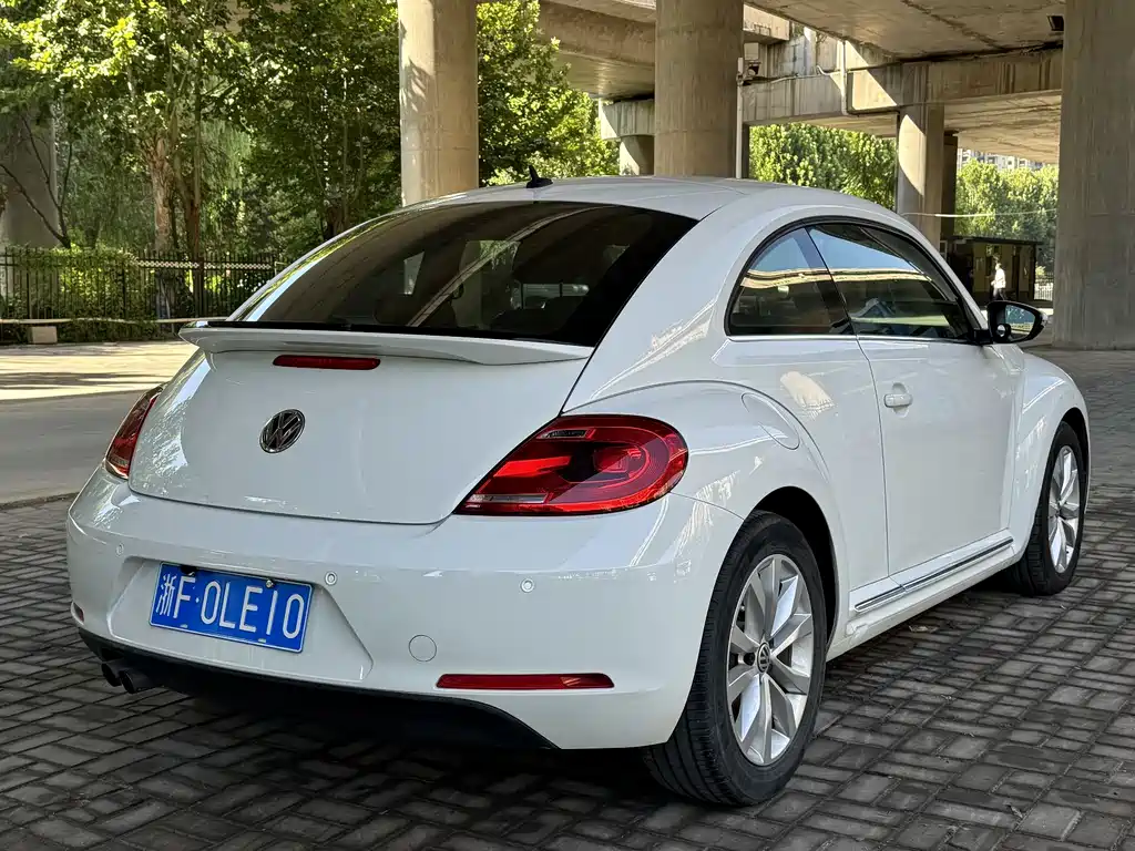 Volkswagen Beetle — миниатюра 9