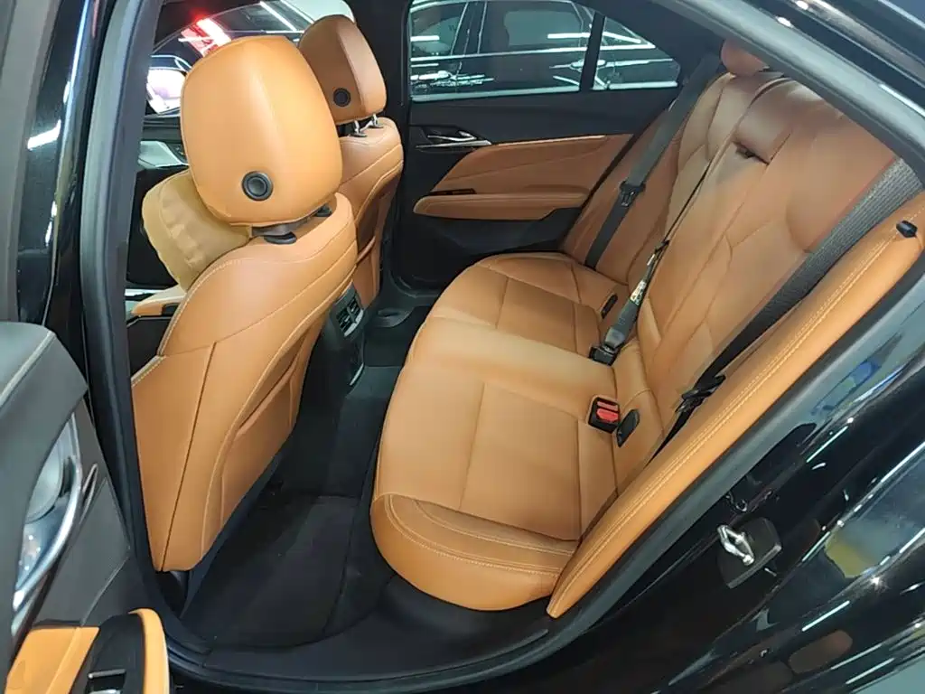 Cadillac CT4 — миниатюра 17