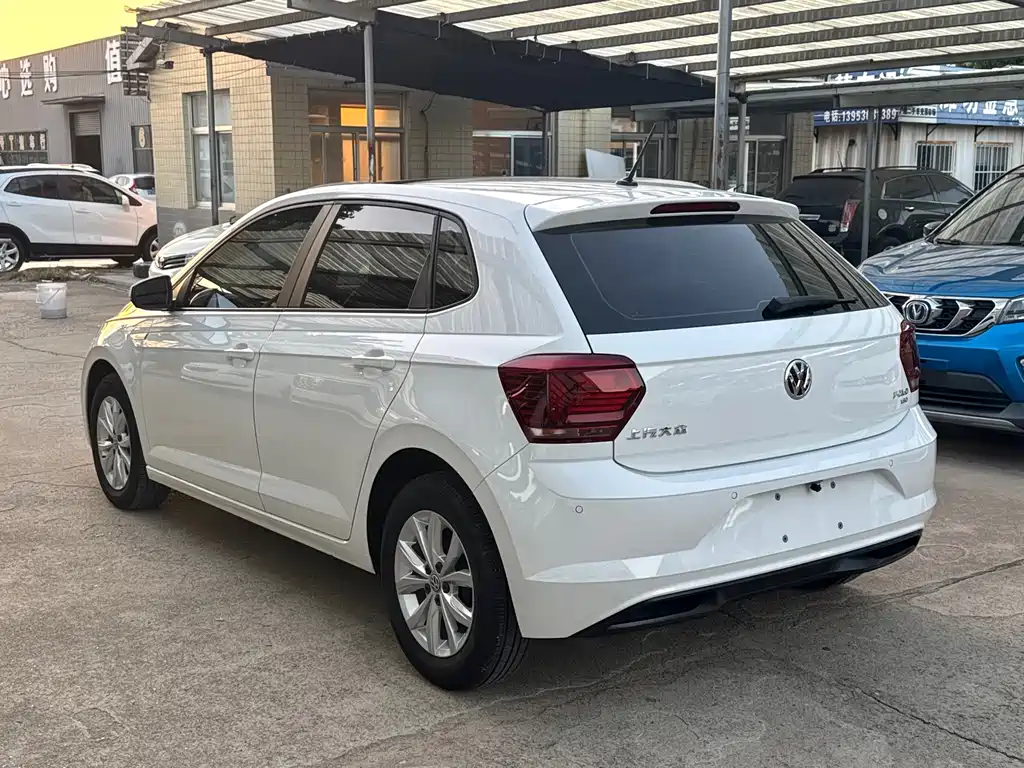 Volkswagen Polo — миниатюра 6