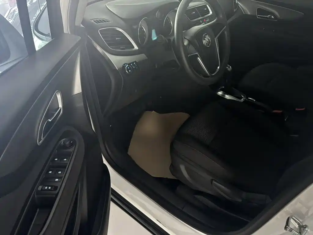Buick Encore — миниатюра 14