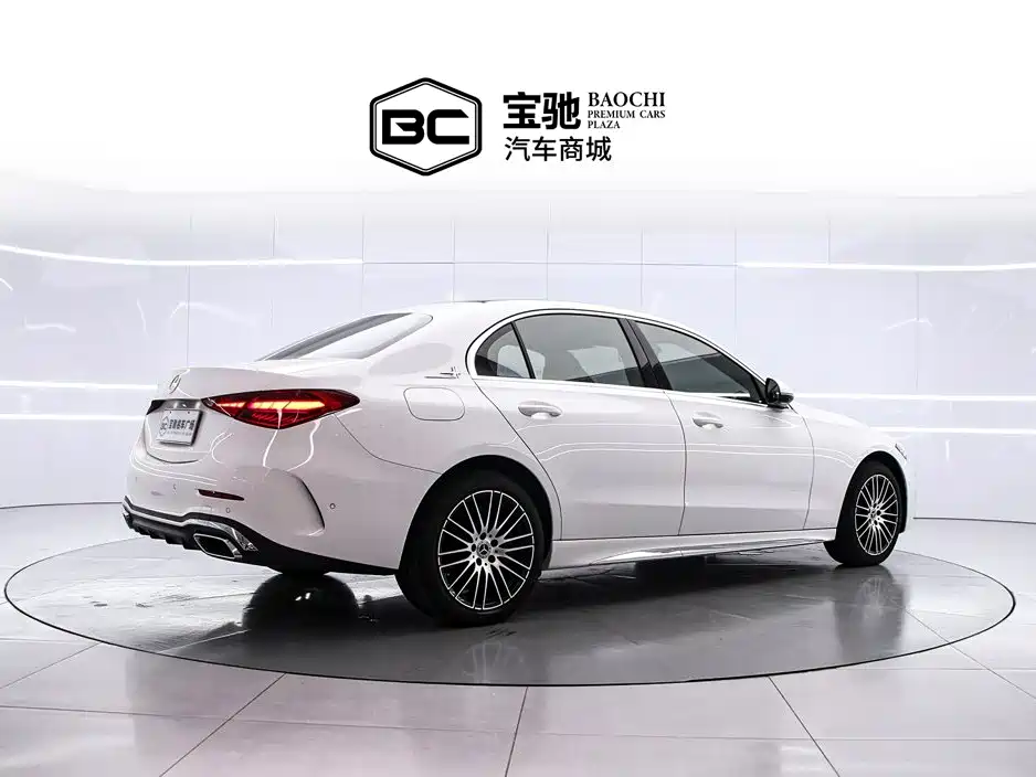 Mercedes-Benz C-Class — миниатюра 3