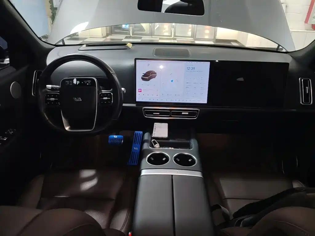 Li Auto Li L8 — миниатюра 10