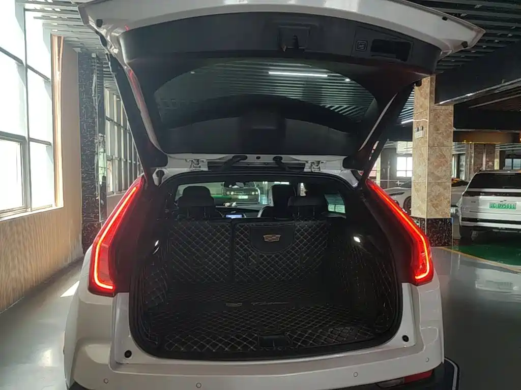 Cadillac XT4 — миниатюра 19
