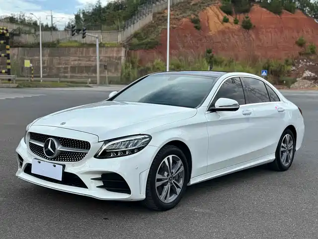 MERCEDES BENZ C CLASS