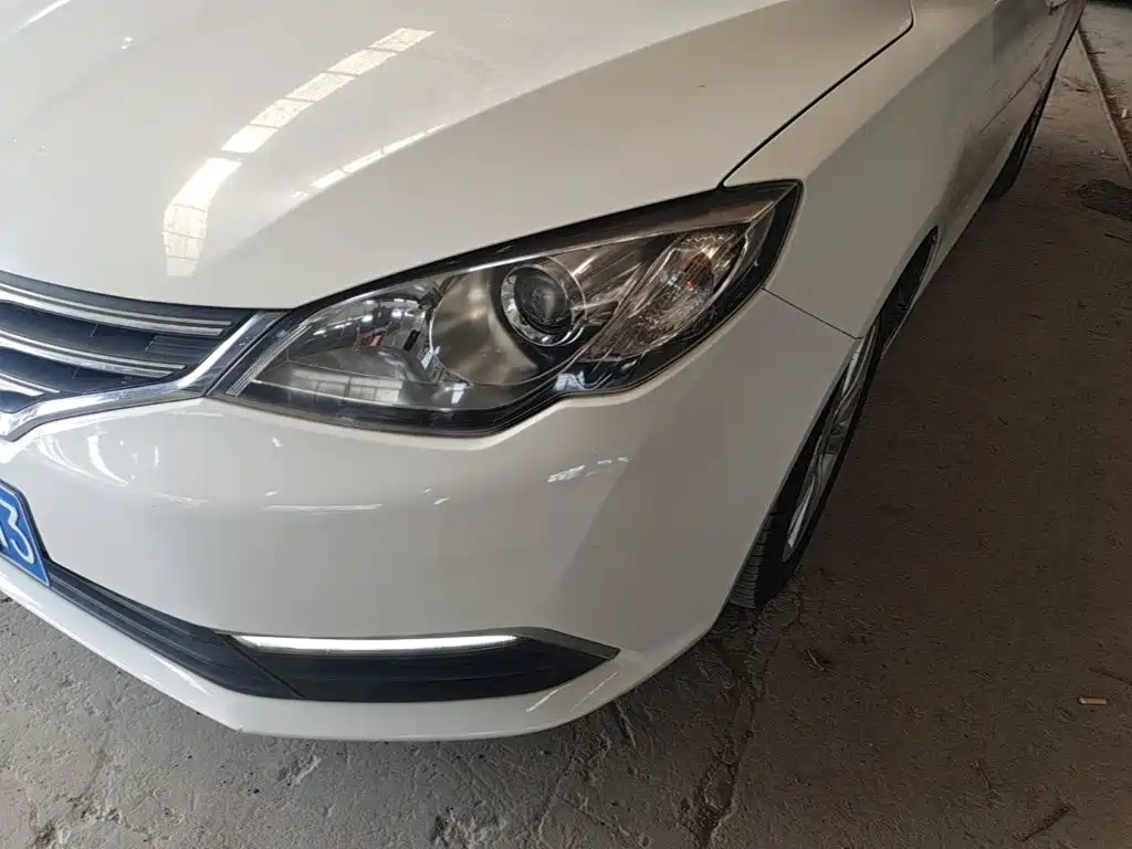 Roewe 360 — миниатюра 24