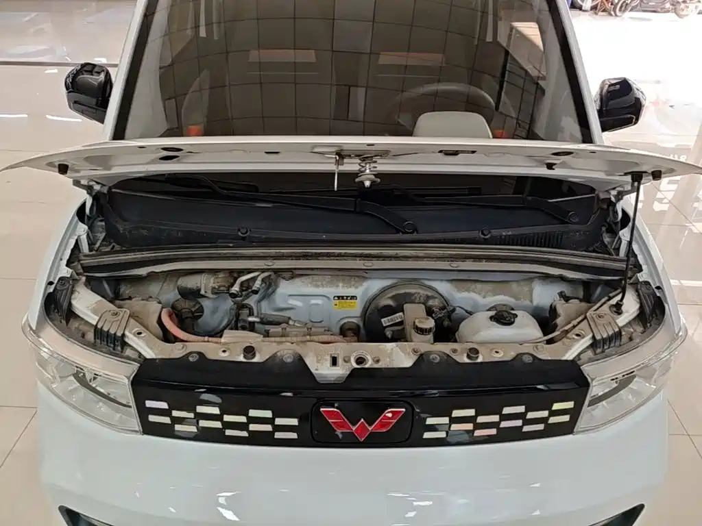 Wuling MINIEV — миниатюра 20