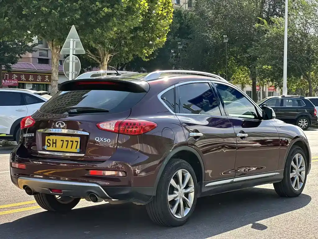 Infiniti QX50 — миниатюра 6