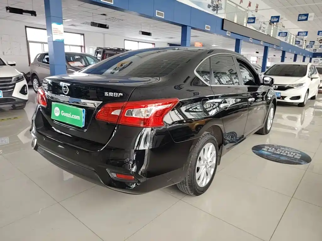 Nissan Sylphy — миниатюра 7