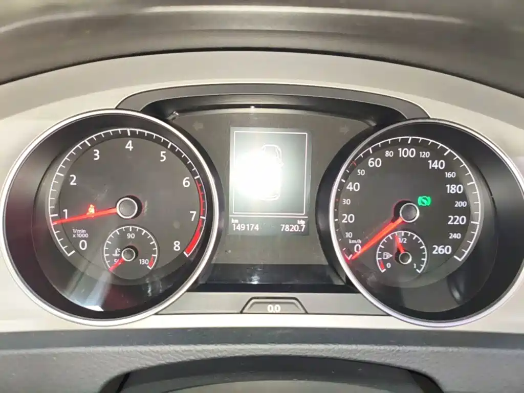 Volkswagen Golf (Import) — миниатюра 12
