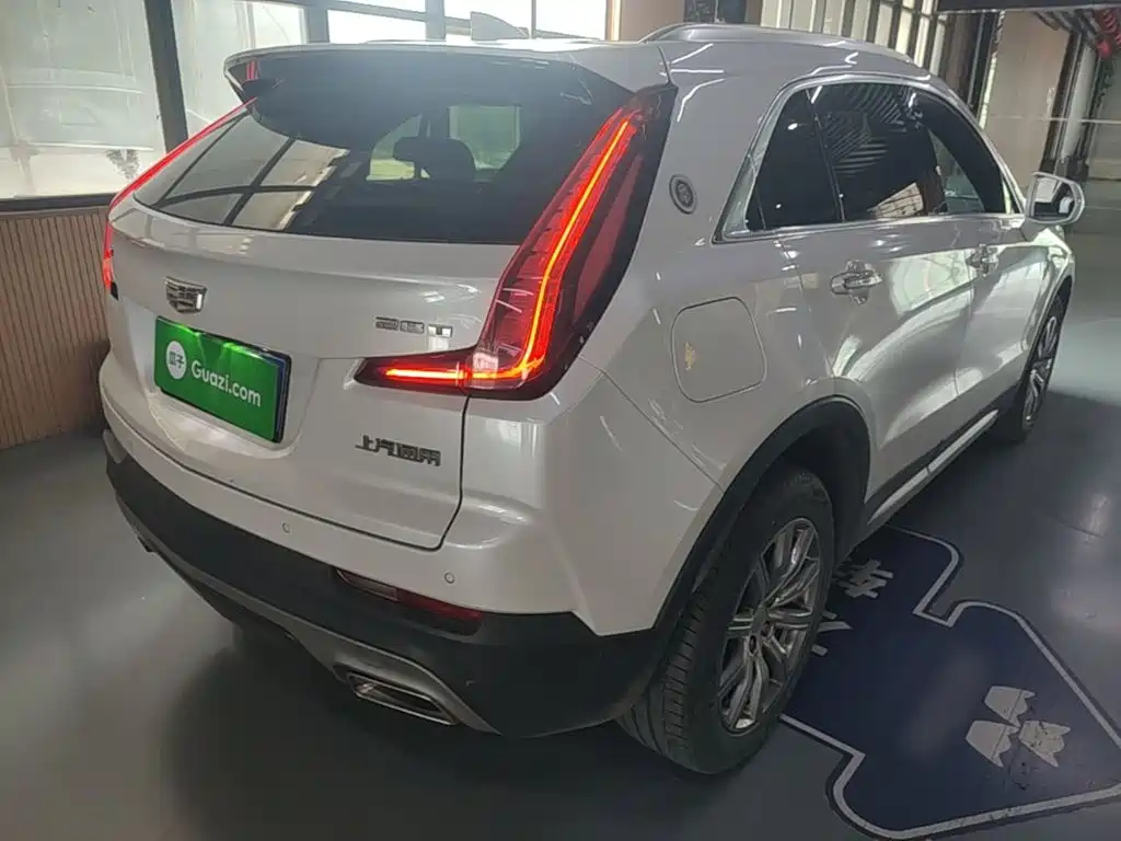 Cadillac XT4 — миниатюра 7