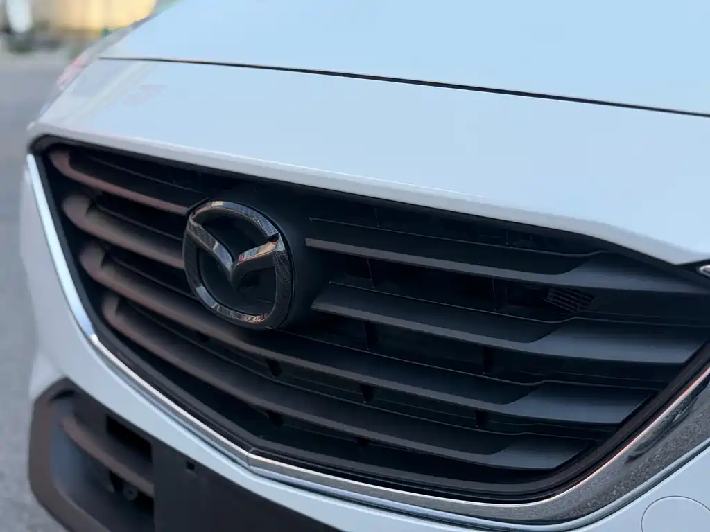 MAZDA CX 4