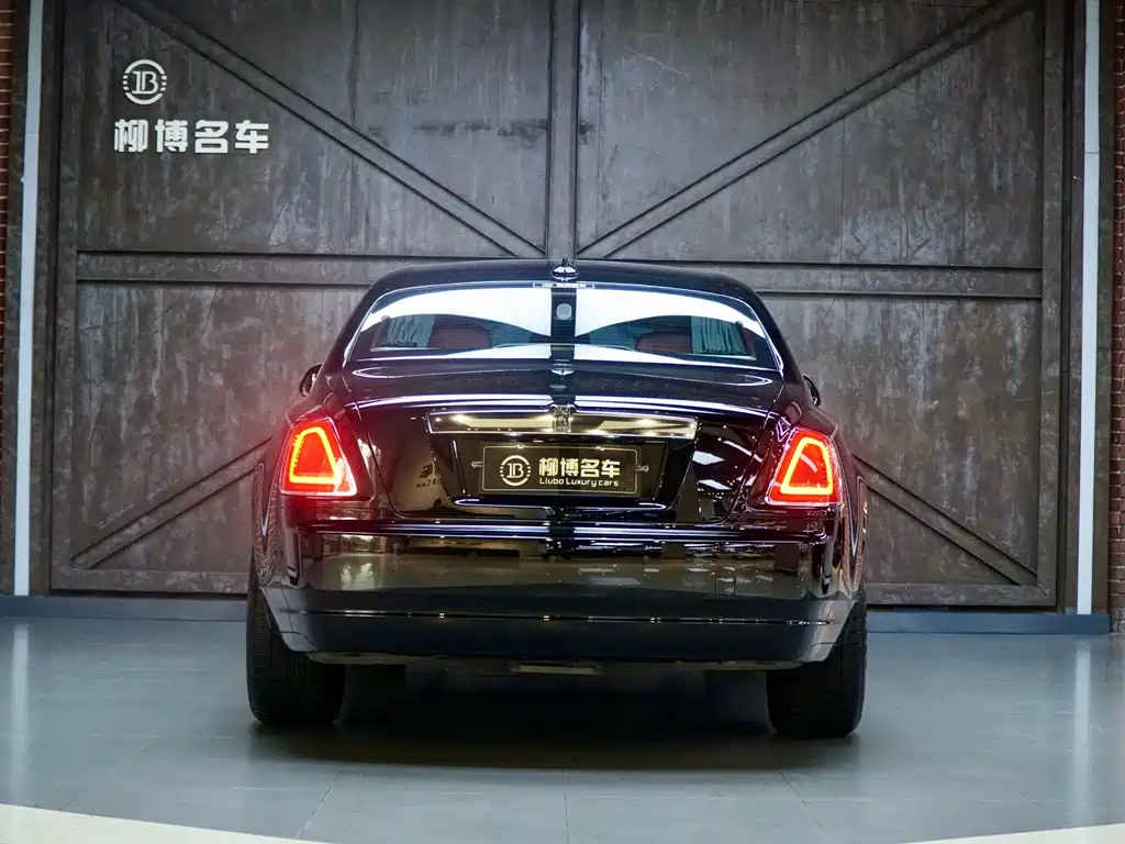 Rolls-Royce Ghost — миниатюра 28