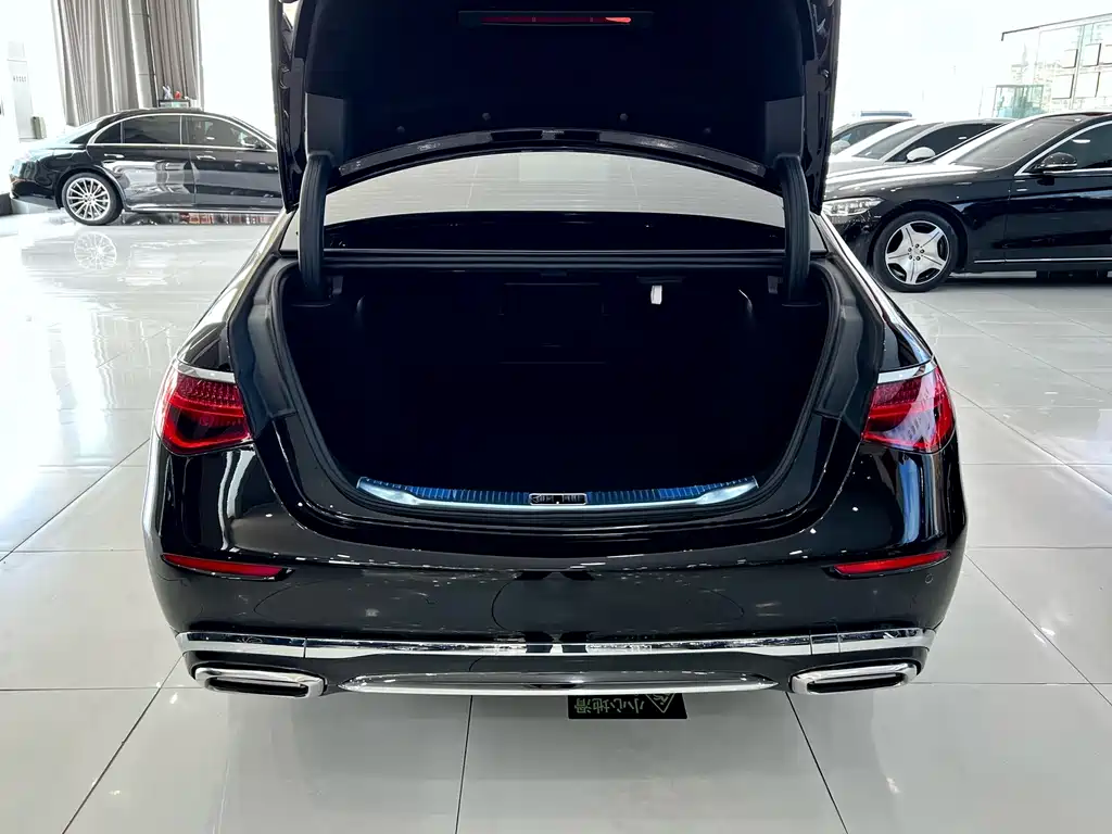 Mercedes-Benz S-Class — миниатюра 28