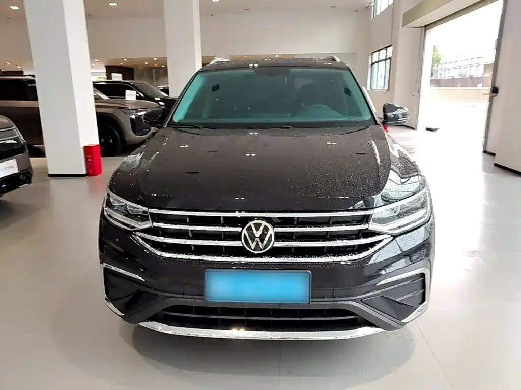Volkswagen Tiguan L — миниатюра 3