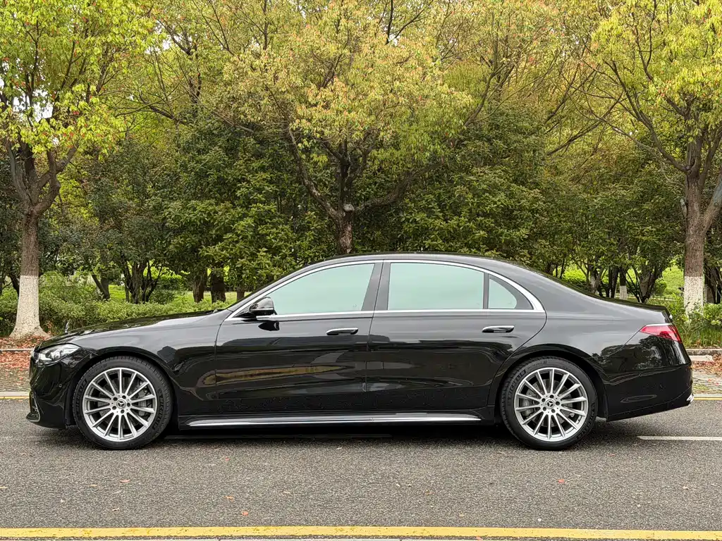 Mercedes-Benz S-Class — миниатюра 25