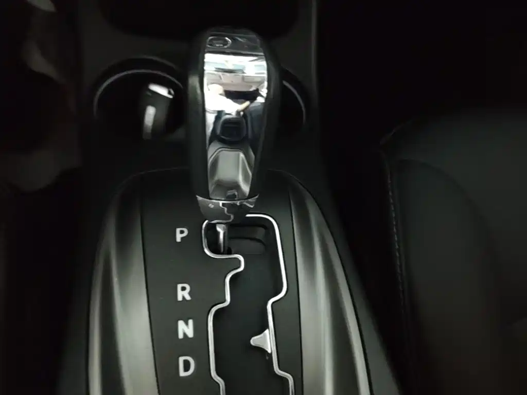 Dodge Journey — миниатюра 14