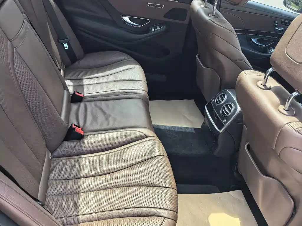 Mercedes-Benz S-Class — миниатюра 5