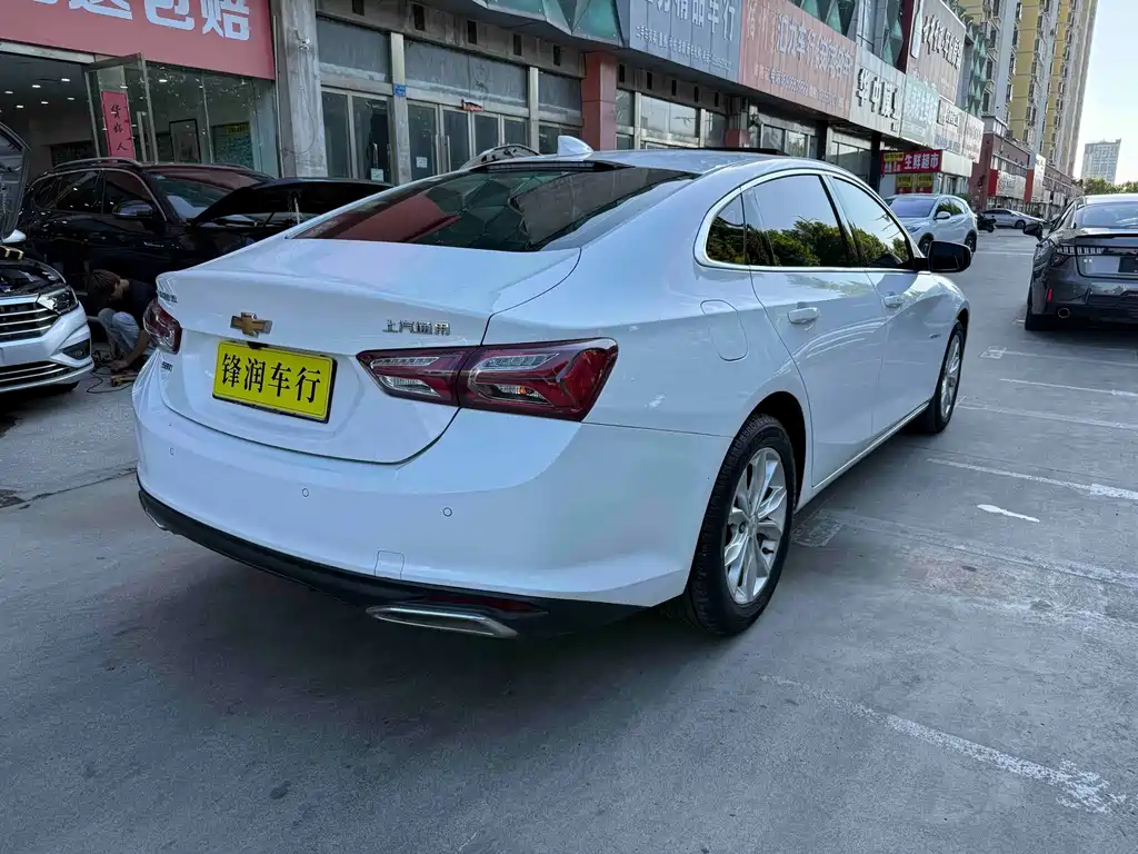 Chevrolet Malibu XL — миниатюра 4
