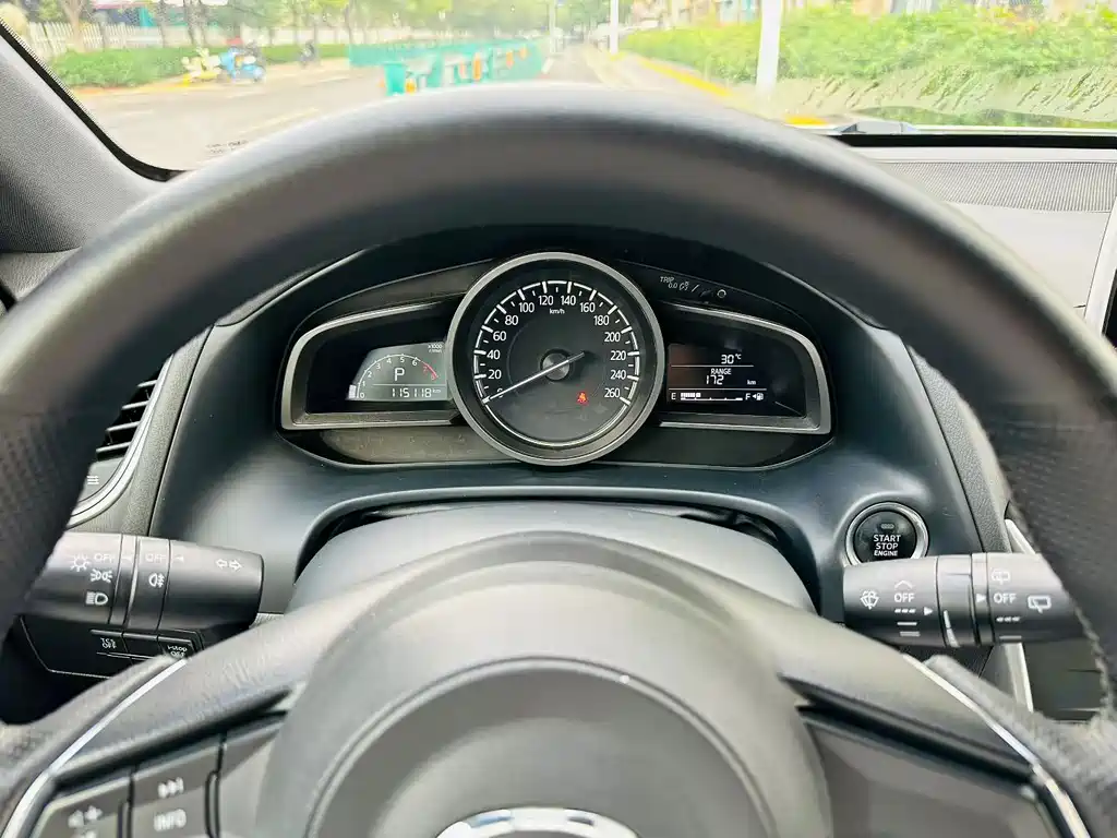 Mazda CX-4 — миниатюра 8