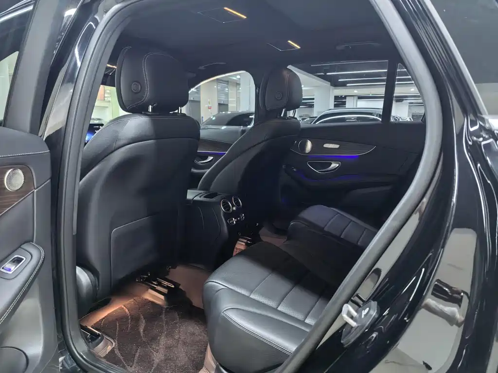 Mercedes-Benz GLC — миниатюра 8