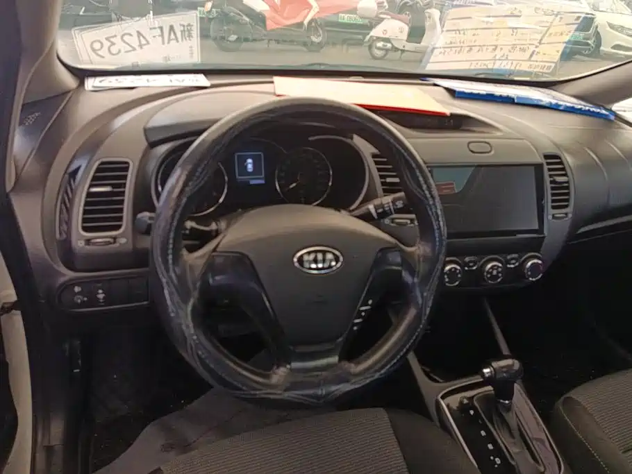 Kia K3 — миниатюра 12