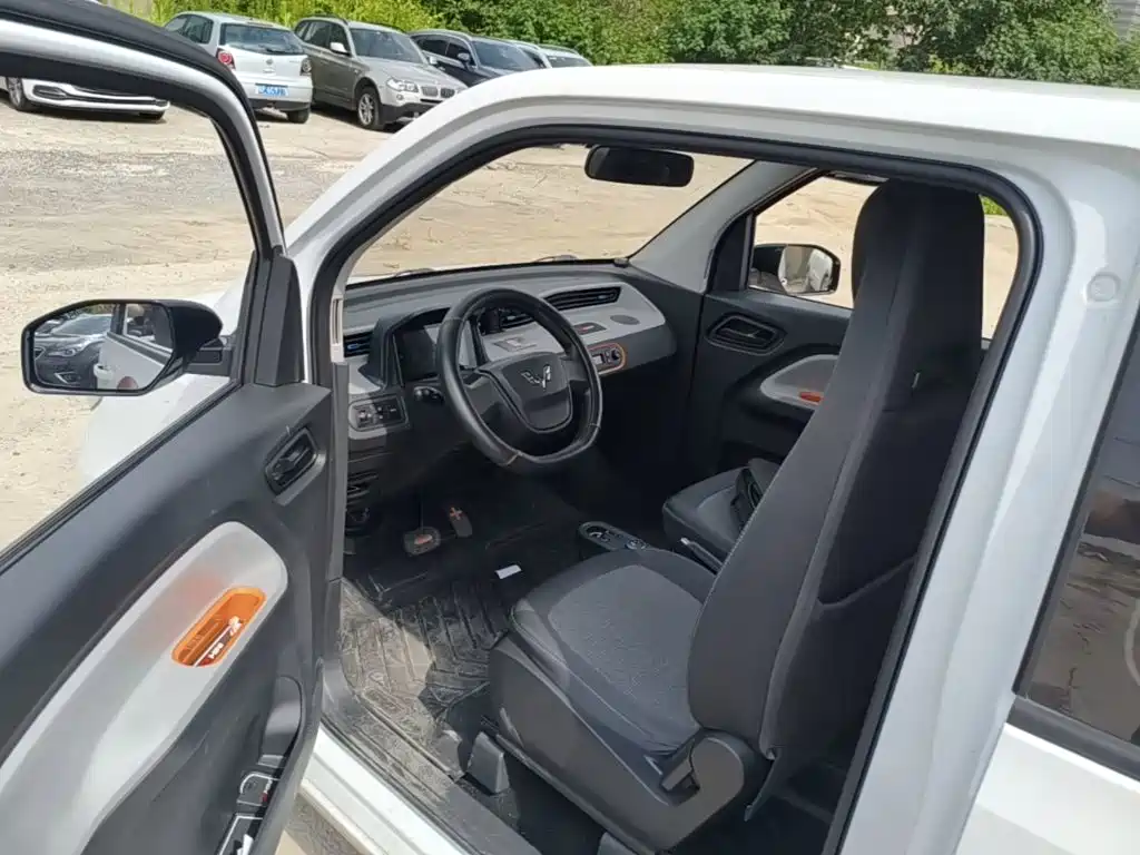 Wuling MINIEV — миниатюра 16