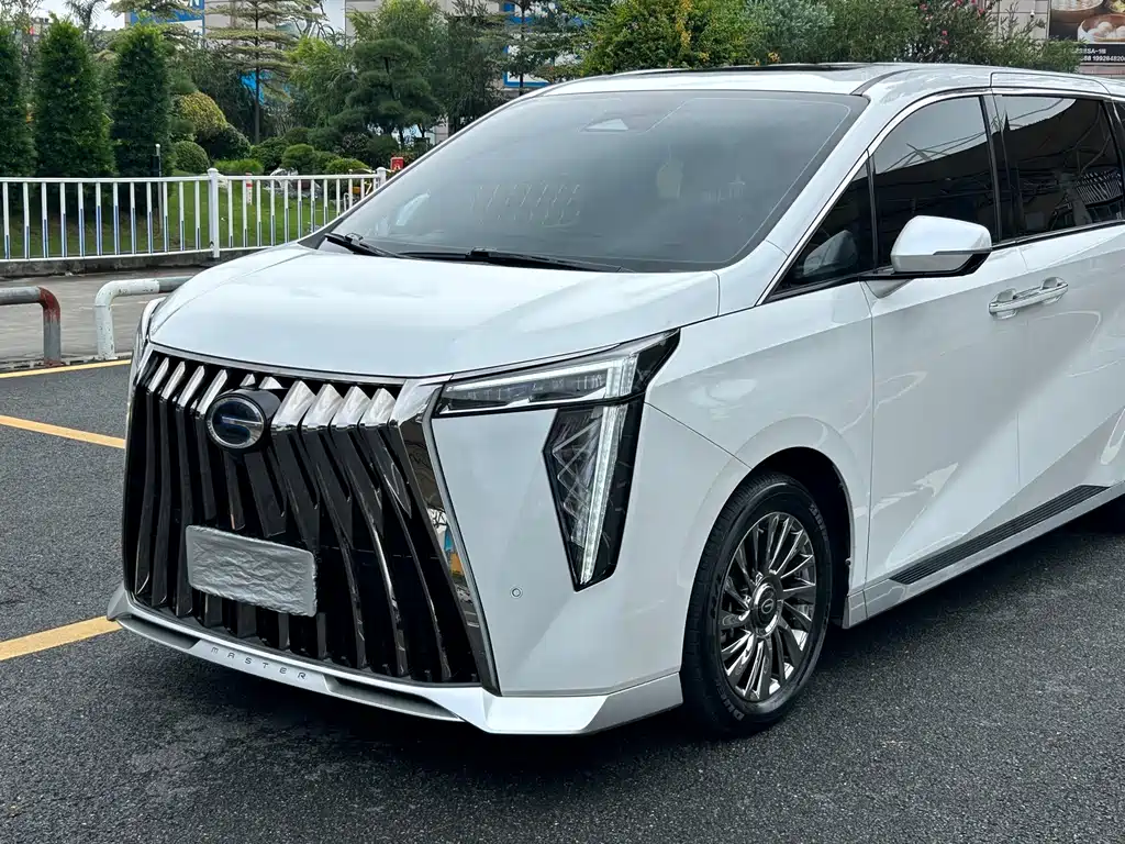 GAC Motor Trumpchi M8 — миниатюра 4