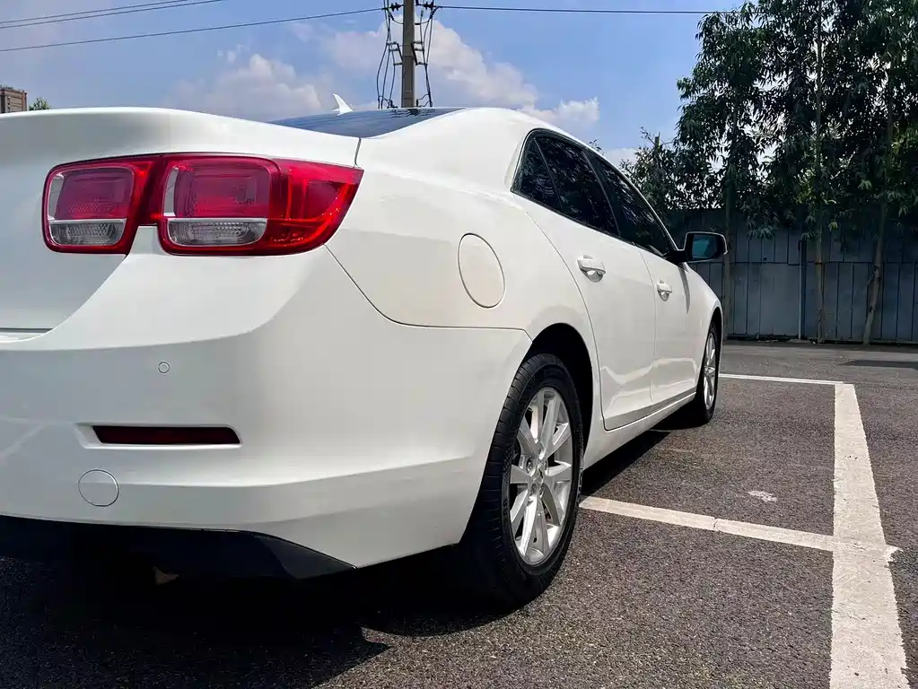 Chevrolet Malibu — миниатюра 8