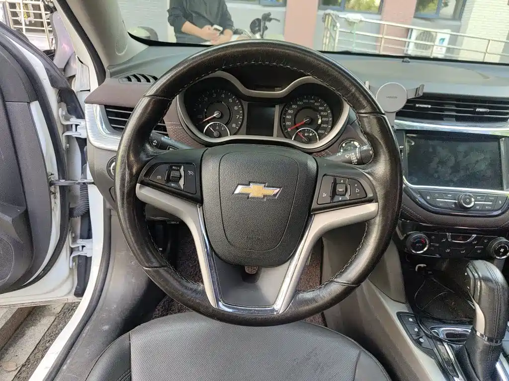 Chevrolet Malibu — миниатюра 3