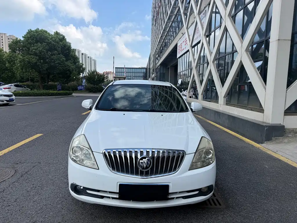 Buick Excelle — миниатюра 3