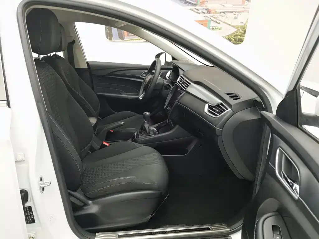 Roewe i5 — миниатюра 23