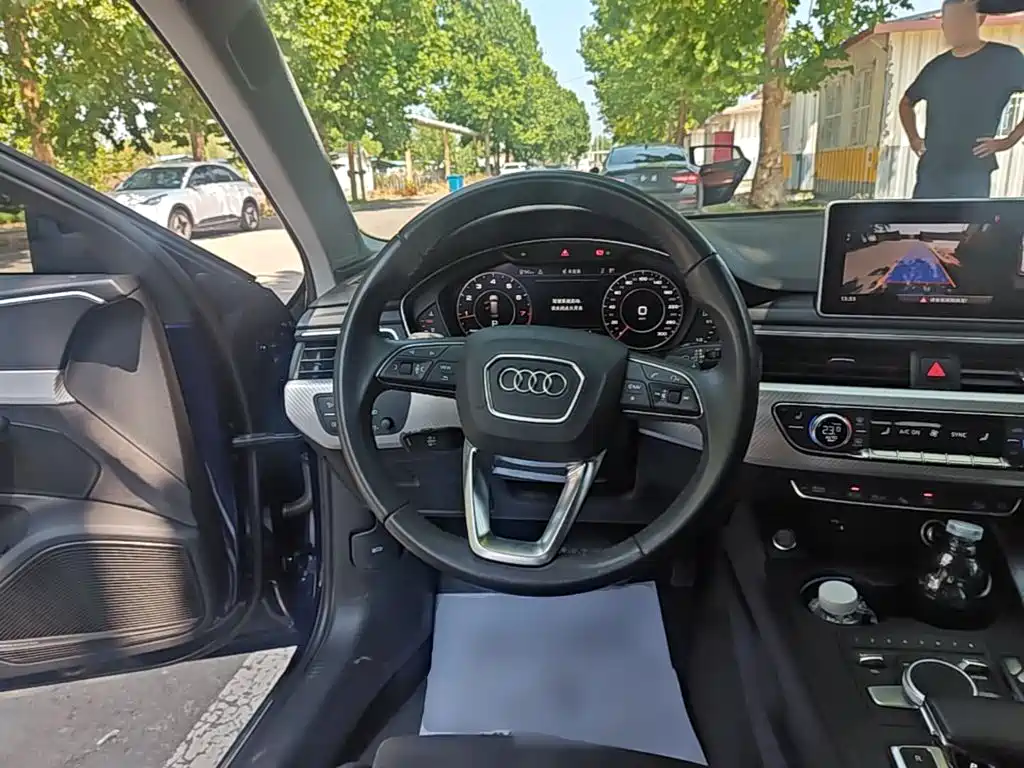 Audi A4 (Import) — миниатюра 11