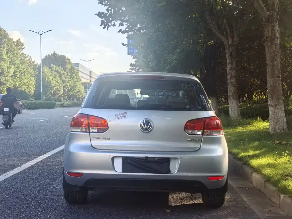 Volkswagen Golf — миниатюра 5