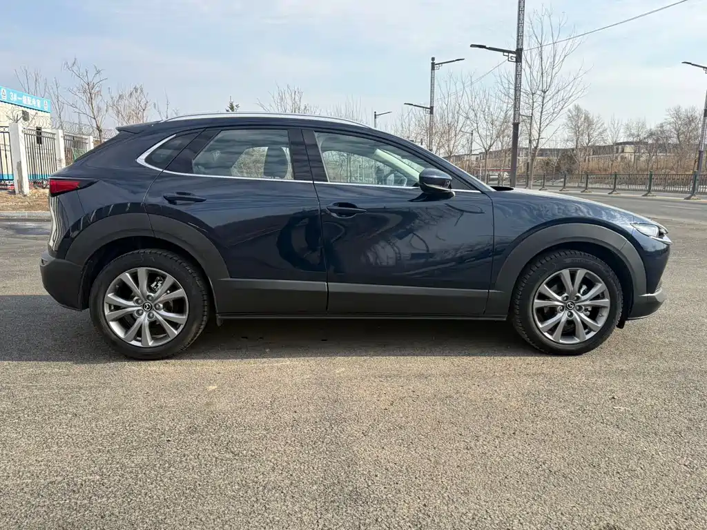 MAZDA CX 30