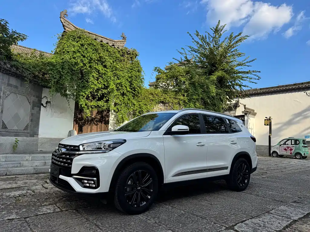 Chery Tiggo 8