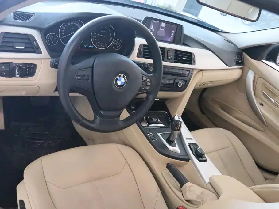 BMW 3 Series — миниатюра 9