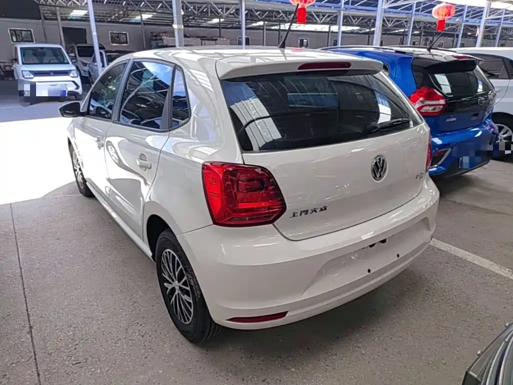 Volkswagen Polo — миниатюра 5
