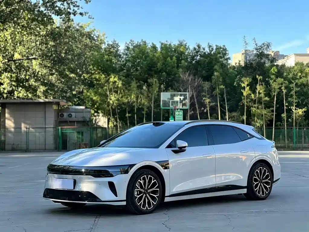 Zeekr 007GT