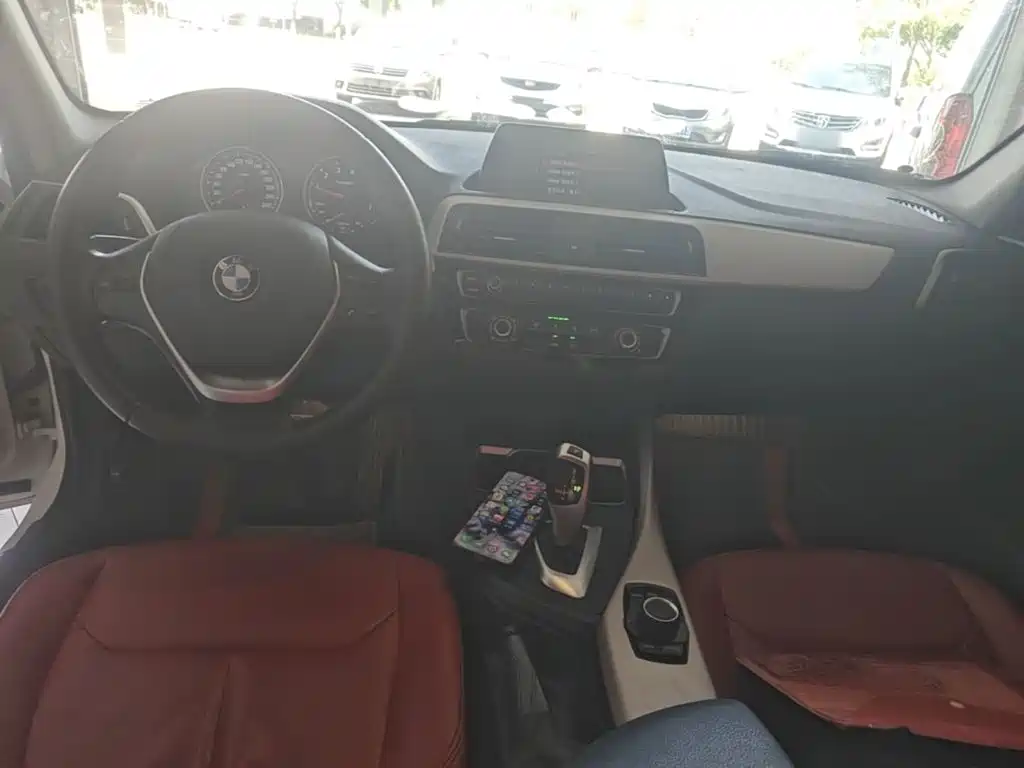 BMW 1 Series (Import) — миниатюра 10
