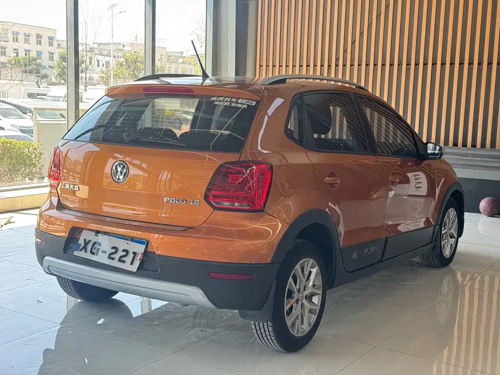 Volkswagen Polo — миниатюра 9