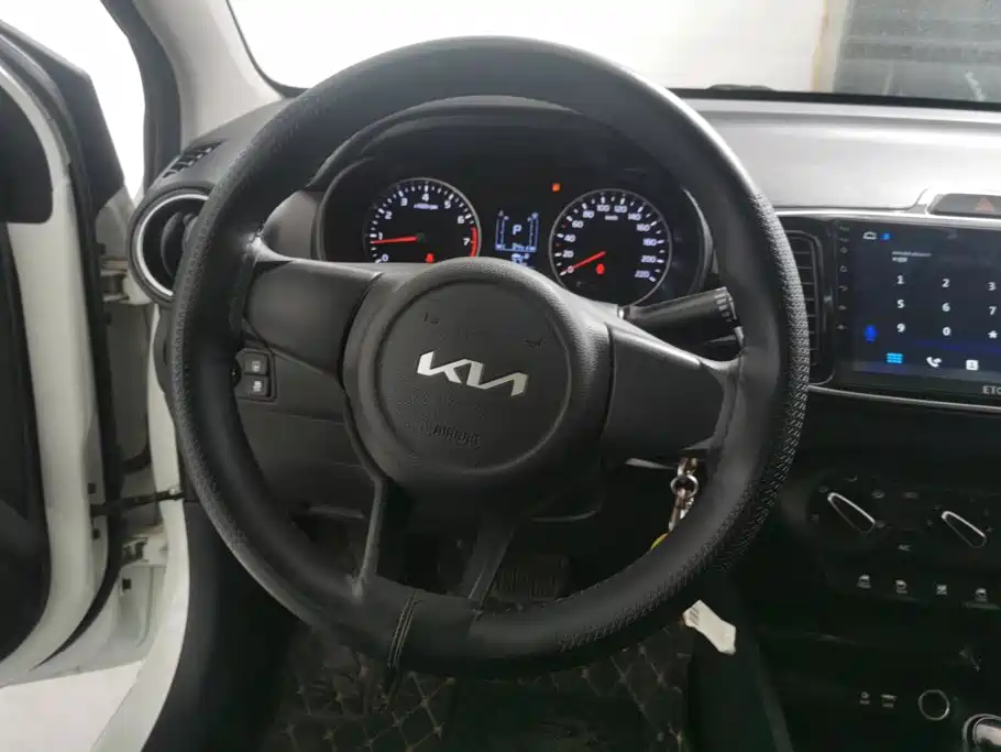 Kia Huanchi — миниатюра 15