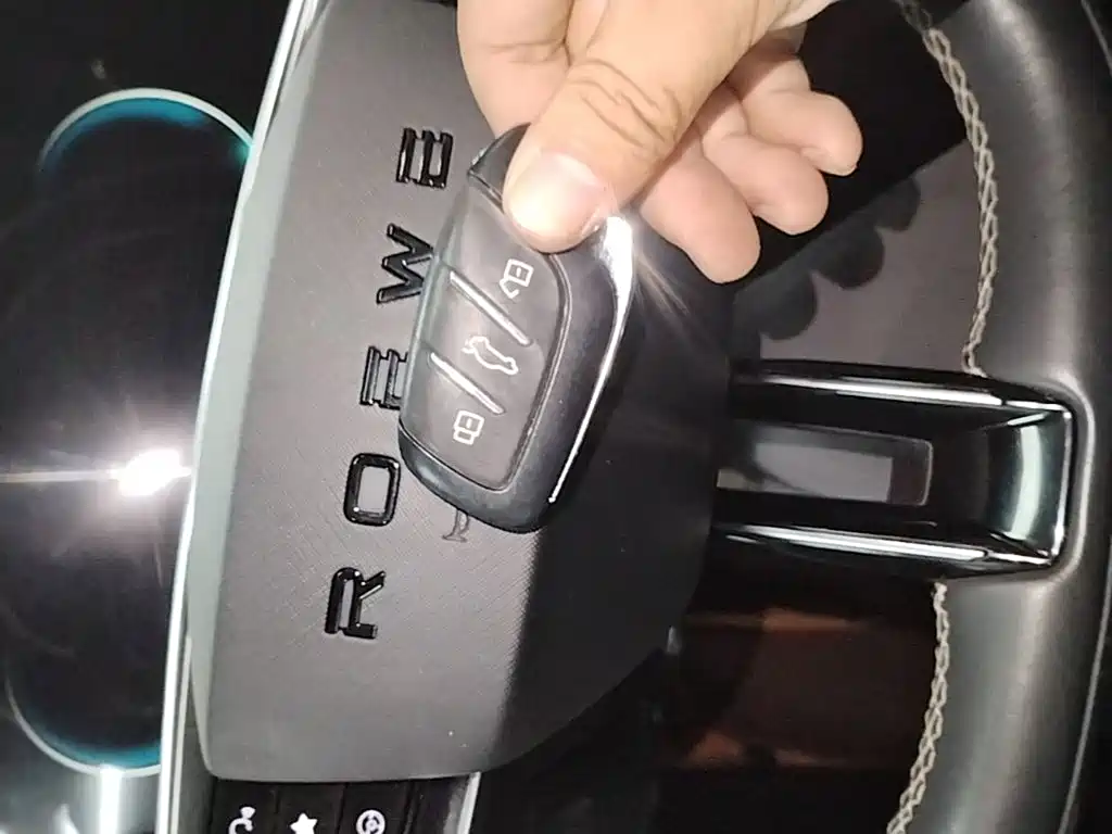 Roewe RX5 MAX — миниатюра 9