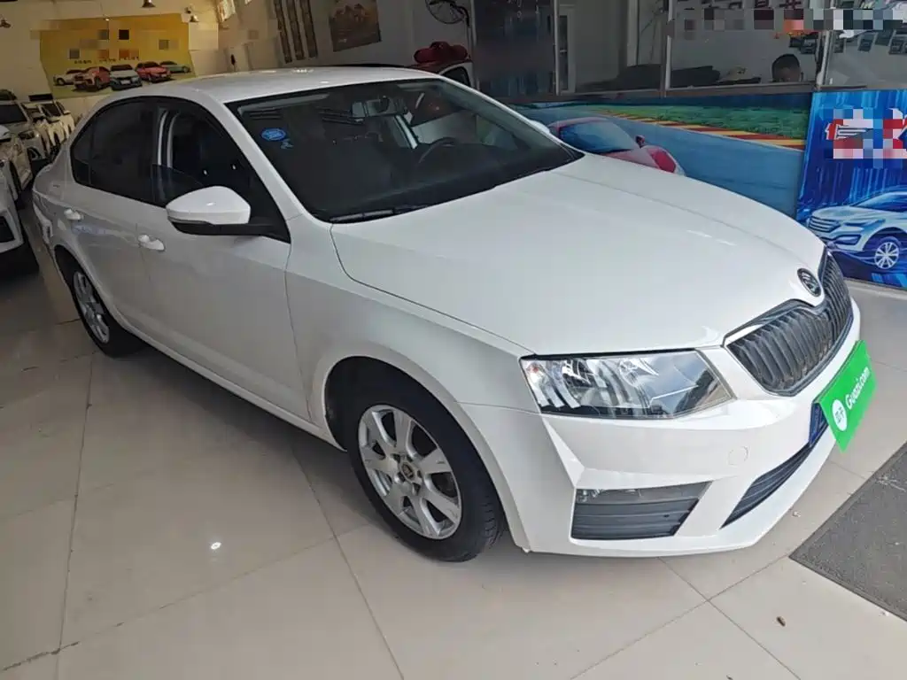Skoda Octavia — миниатюра 4