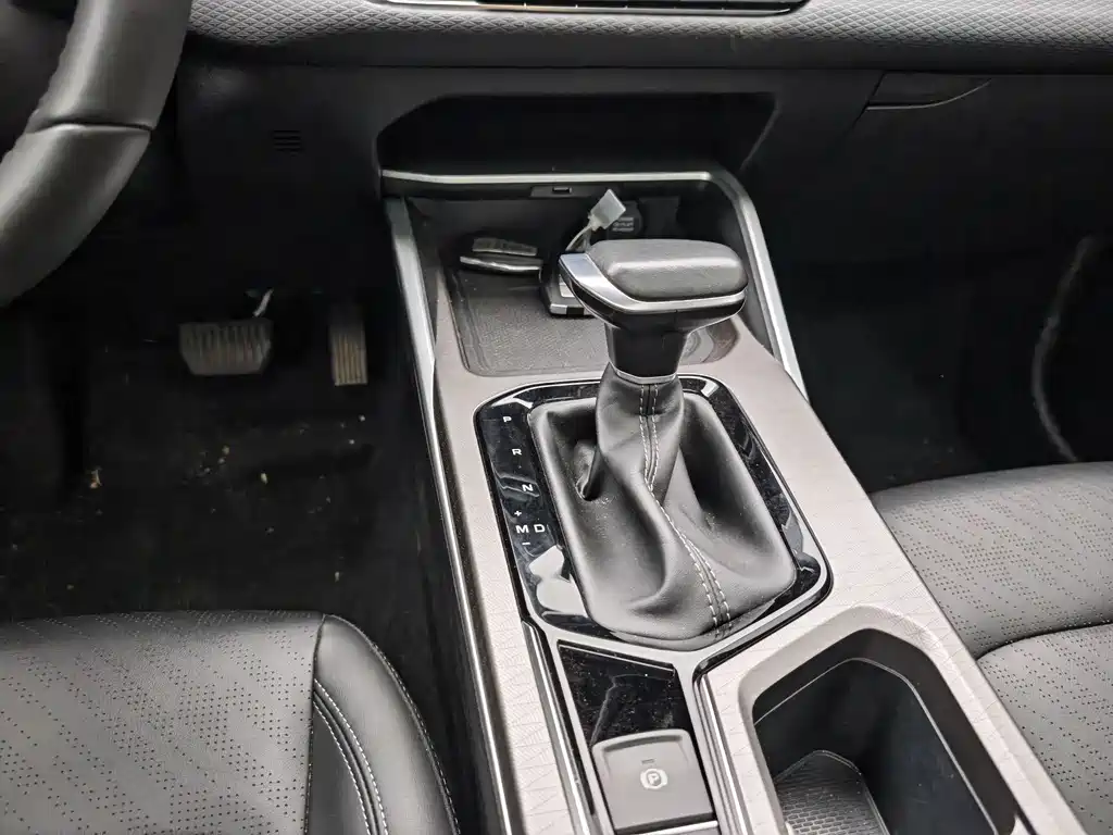 GEELY AUTOMOBILE EMGRAND