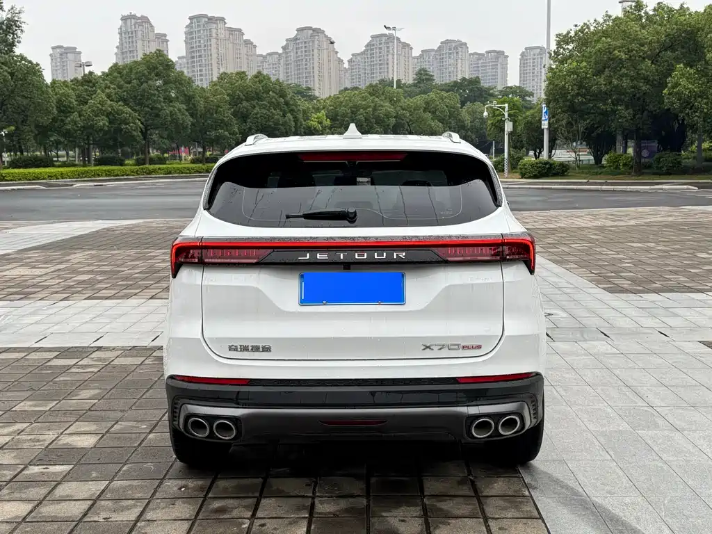 JETOUR X70 PLUS 2026 1.5T DCT Elite 5 мест