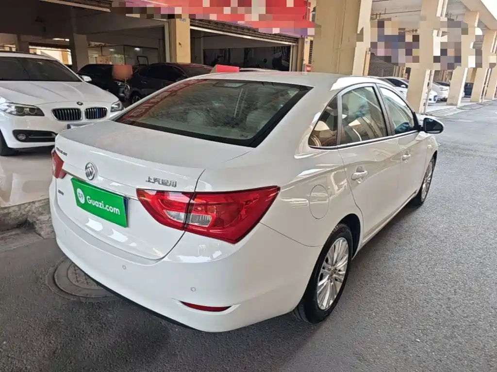 Buick Excelle — миниатюра 7