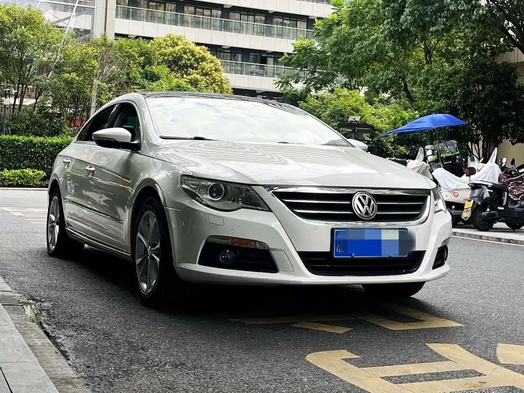 Volkswagen FAW - Passat CC CC 2013 1.8TSI Luxury