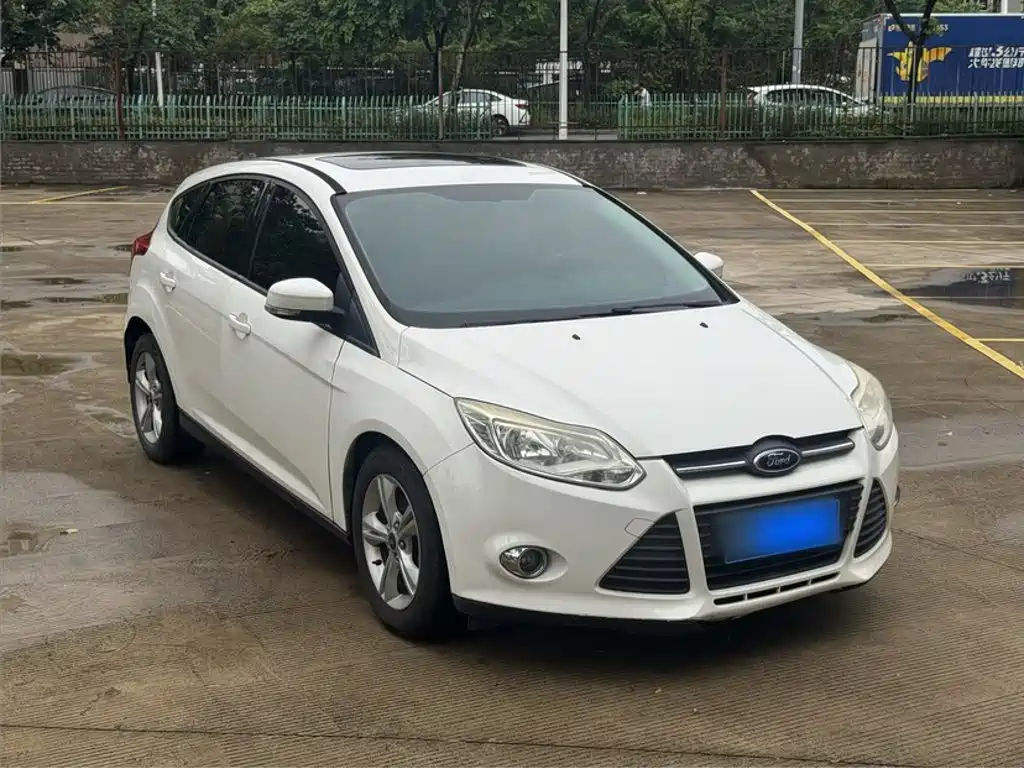 Ford Focus — миниатюра 8