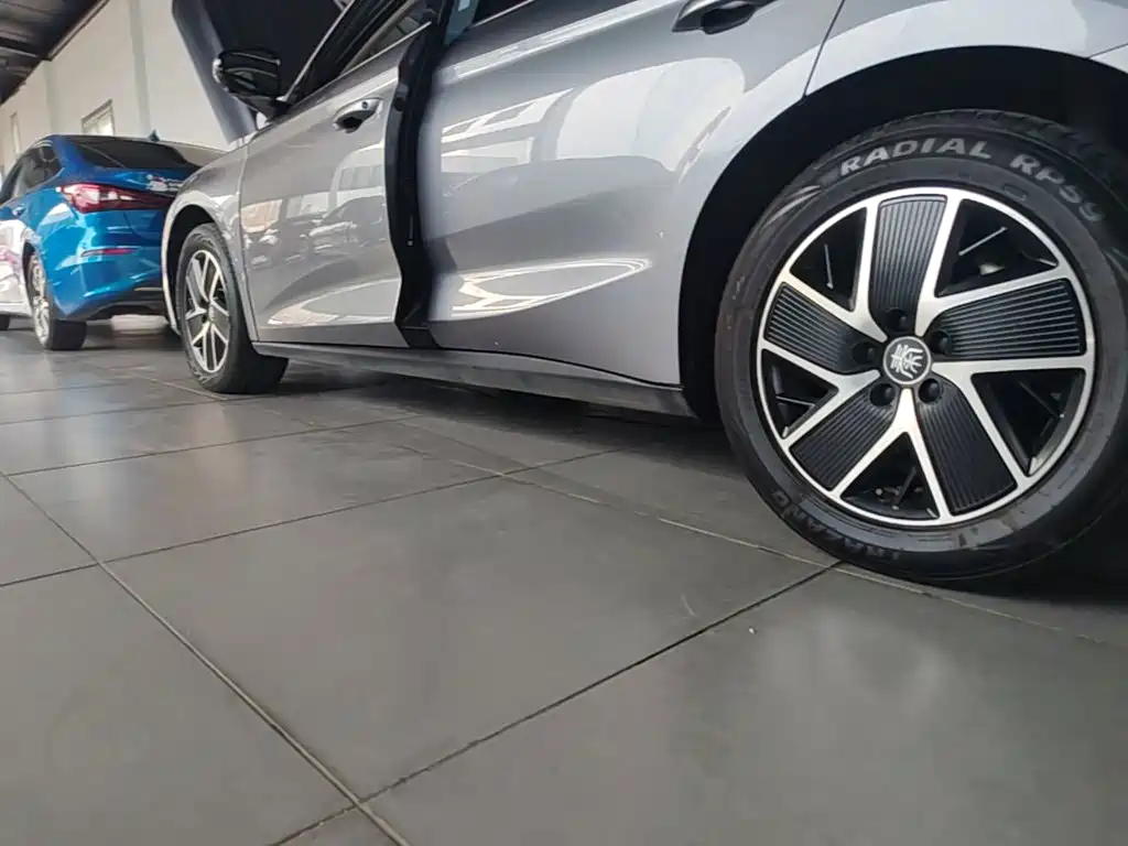 BYD Qin L — миниатюра 22