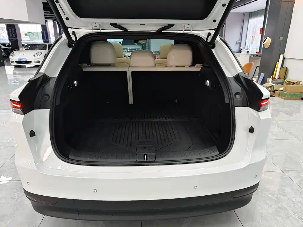 Li Auto Li i6 — миниатюра 10